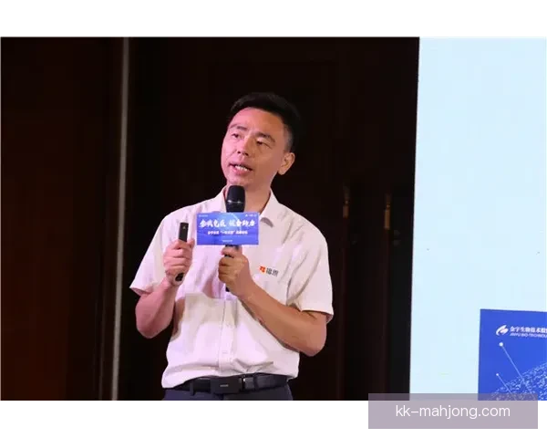 世界杯官方志愿者全新服装正式亮相引发关注与讨论